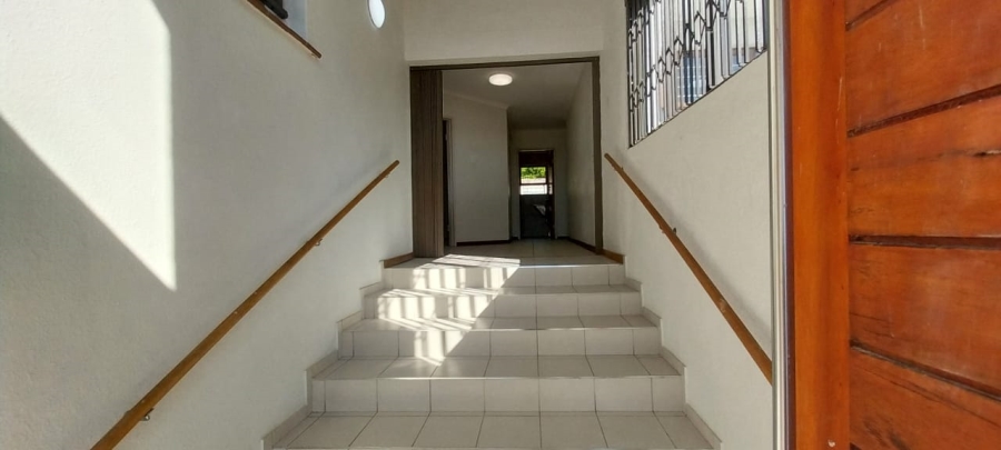3 Bedroom Property for Sale in Loevenstein Western Cape